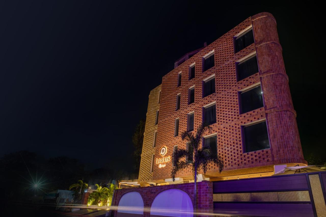 Indus Suites Nagpur Exterior foto